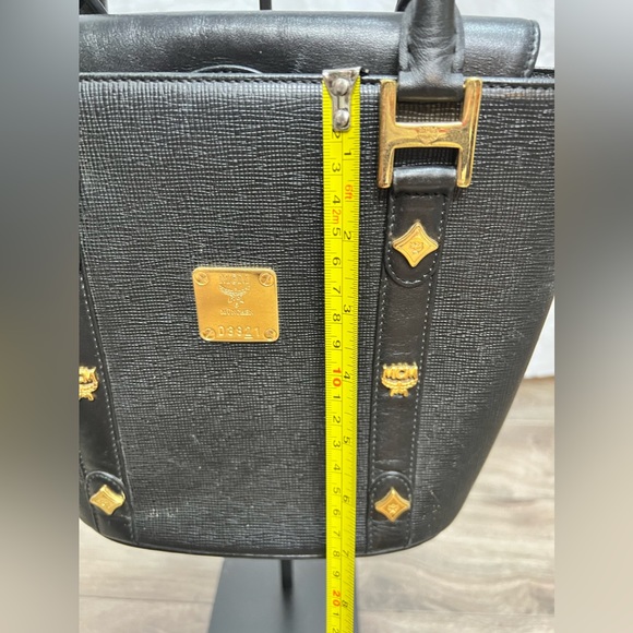 MCM Mini Bucket - Picture 8 of 9